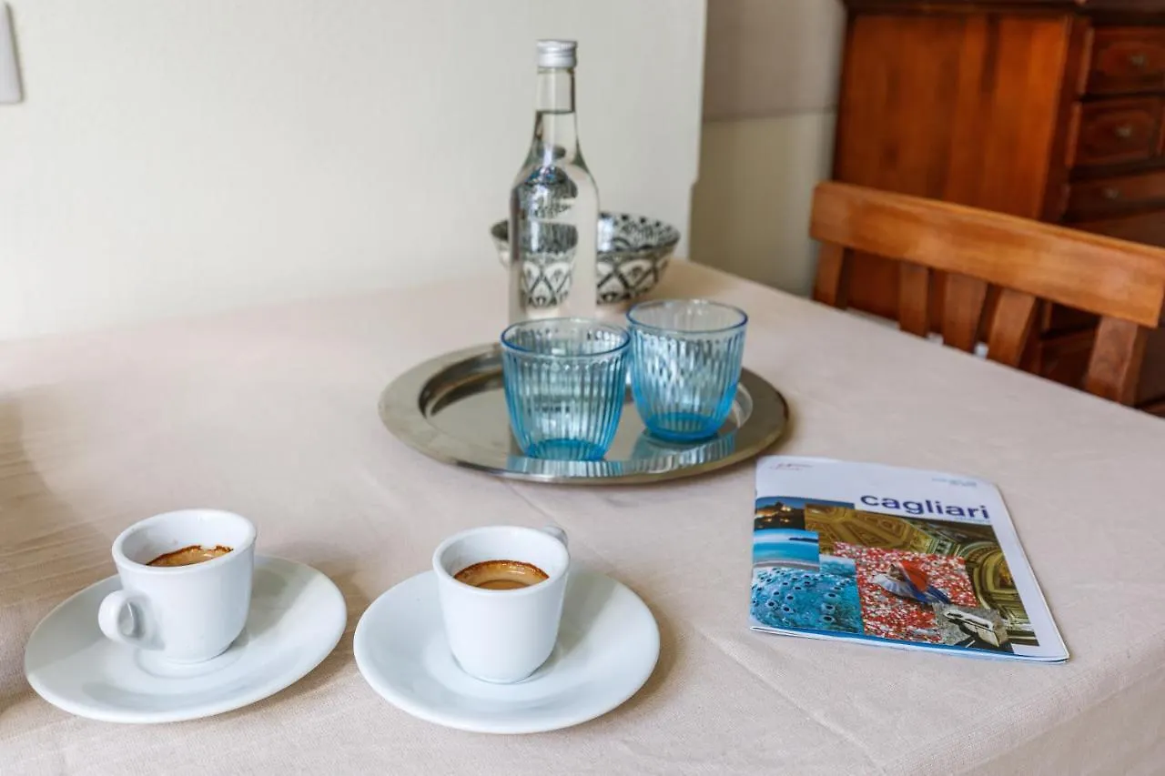 Onlyrooms IV - Sea View & Free Parking Cagliari 0*,