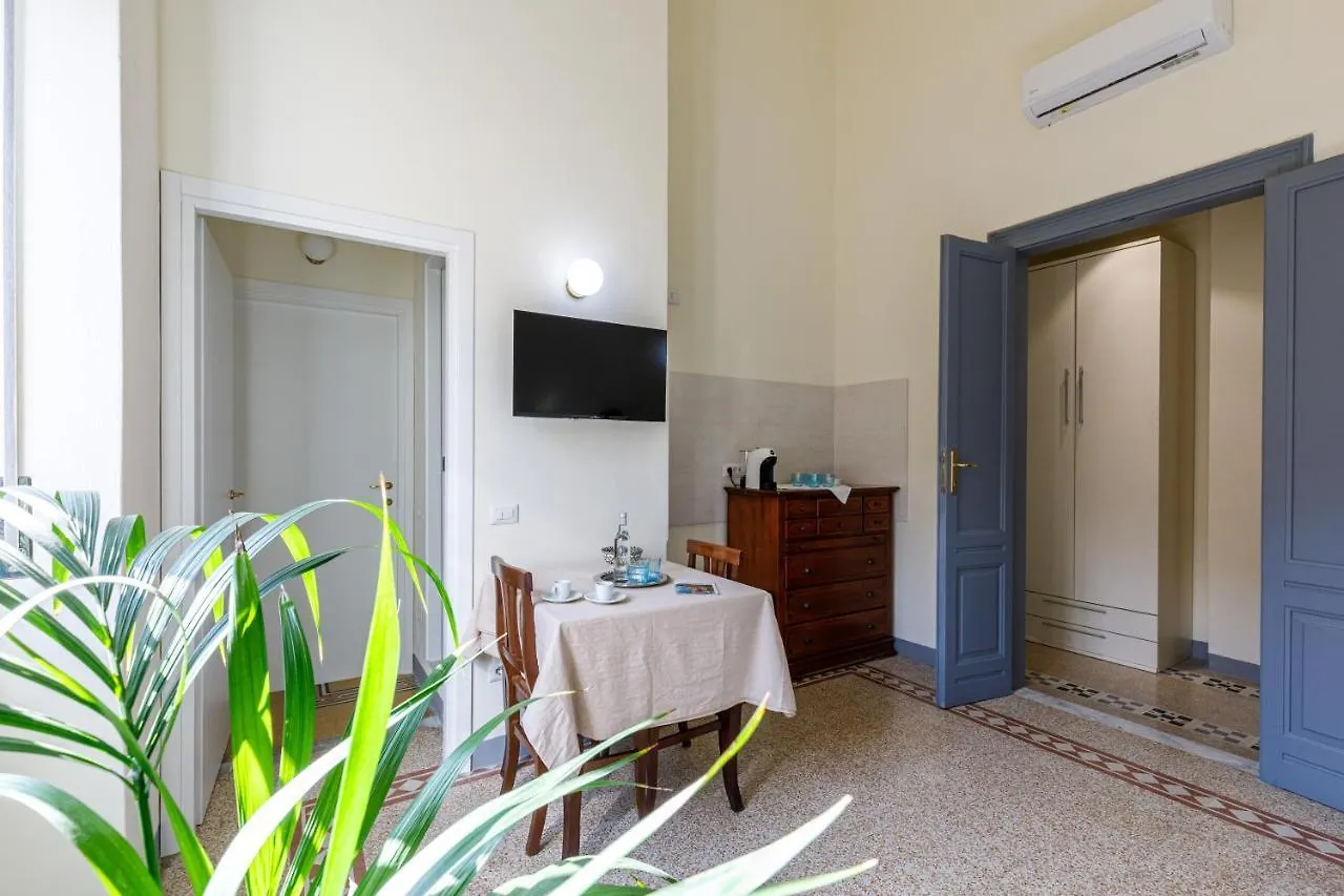 Onlyrooms IV - Sea View & Free Parking Cagliari Italy