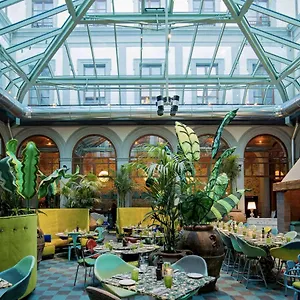 25hours Piazza San Paolino Hotel Florence